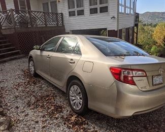 2014 Toyota Camry LE- 48,481 miles