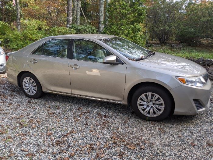 2014 Toyota Camry LE- 48,481 miles
