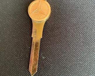 14 Karat Mercedes Key