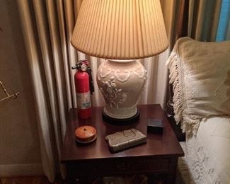 Chapman Lamp & Mahogany Authentic Reproduction by Craftique Nightstand 