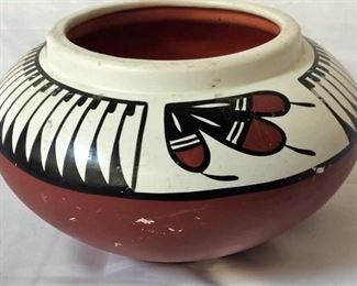 https://connect.invaluable.com/randr/auction-lot/native-american-indian-acoma-pottery-signed-koyote_6024000B15