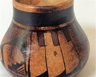 https://connect.invaluable.com/randr/auction-lot/r-galvan-mexican-pottery_8C04E92928