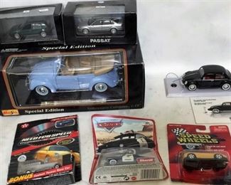https://connect.invaluable.com/randr/auction-lot/die-cast-buggy-car-lot-w-special-edition-buggy_8B54AEA801