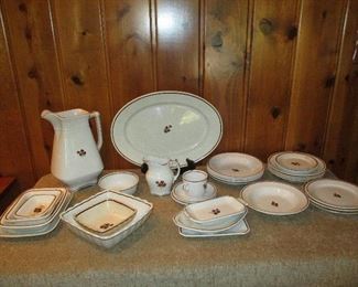 Copper Luster "Tea leaf"  China