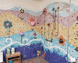 BATHROOM STAYS WITH THE HOUSE