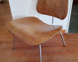 1940'S ENVANS IND. Molded wood Chair by Eames