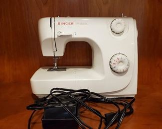 Portable Singer Prelude Sewing Machine