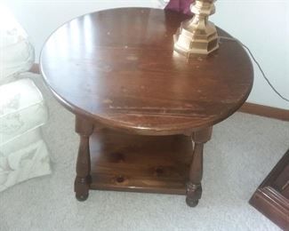 Ethan Allen Round End Table, 28 x 23 ½ H 