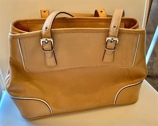 $100 - Coach handbag.  14" W, 8.5" H, 5" D, plus adjustable straps 7.5". Seriel number J3Q-9605 Minor Wear