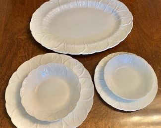 Coalport Countryware china set; 3 dinner plates (10.5" diam)
4 salad plates (8" diam)
2 bowls (7" diam)
10 bowls (6.25" diam)
9 small plates (6" diam)
12 saucers (5.5" diam)
11 small teacups (3.75" diam, 2.25" H)
6 mugs (3.5" diam, 4" H)
