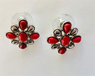 $20 Red stone pierced earrings 