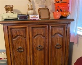 Chest Dresser