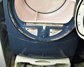 Kenmore Elite Dryer New (Very Nice)