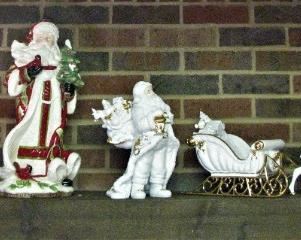 Extensive Santa Claus Collection many are Jim Shore 