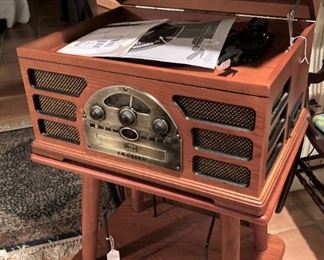 Crosley CR66 turntable