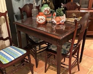 Game table & chairs