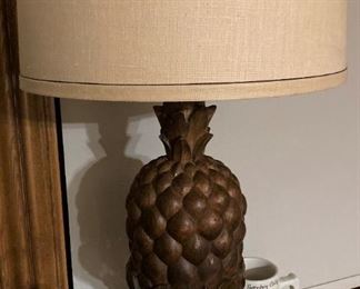 Pineapple lamp
