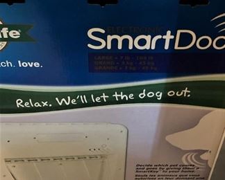 Smart Dog doggie door