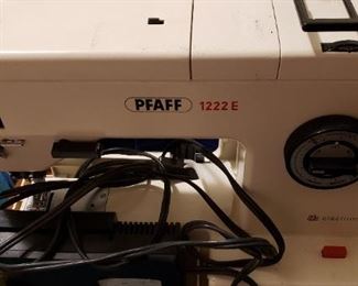 Pfaff Sewing Machine 