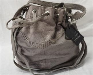 1047 DAY & MOOD VELDA BUCKET BAG IN GREY LEATHER, NEW WITH TAGS, 15 1/2 IN X 14 IN X 7 1/2 IN