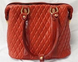 1071 MARINO ORLANDI ITALY RED QUILT LEATHER BAG, NO VISIBLE SIGNS OF WEAR, 16 IN X 11 IN X 6 3/4 IN