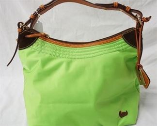 1080 DOONEY & BOURKE LARGE ERICA IN NEON GREEN TOTE, HAS TAGS, SOME STAINING TO BOTTOM AN SPOTTING ON SIDE OF BAG, 14 IN X 9 IN X 5 1/2 UN