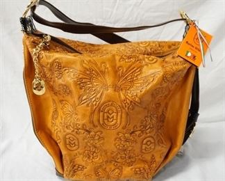 1087 MARINO ORLANDI ITALY LARGE LEATHER TOTE, NEW WITH TAGS, 15 IN X 13 IN X 8 1/2 IN