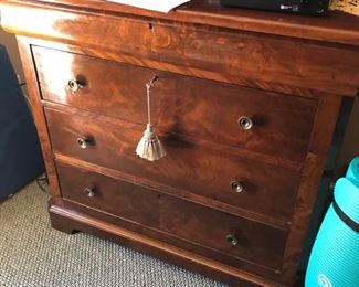 Empire style dresser