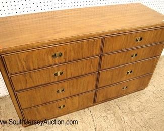 Lot: 520 - VINTAGE Drexel Furniture Mid Century 8 drawer burl
VINTAGE Drexel Furniture Mid Century 8 drawer burl walnut dresser