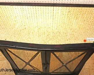 Lot: 523 - Painted frame 2 door decorative mirrored
Painted frame 2 door decorative mirrored contemporary credenza