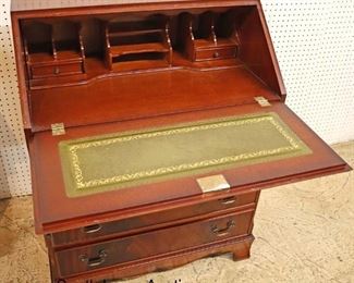 Lot: 530 - SOLID burl mahogany slant front writing desk with
SOLID burl mahogany slant front writing desk with nice leather top fitted interior