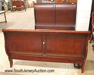 Lot 531
Contemporary mahogany queen size sleigh bed with rails