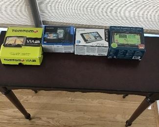 4 Pc Misc Road Travel Devices