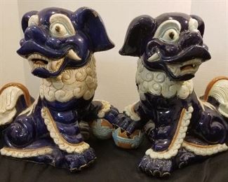 17" Pair of Foo Dogs