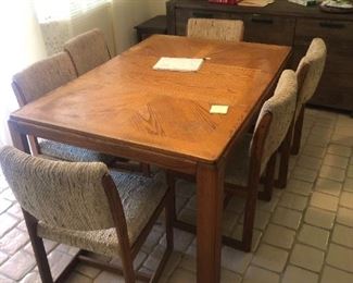 Dining Table and 6 Chairs