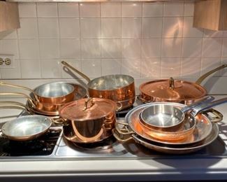 Collection of newer copper cookware. Various makers     14 pcs.                                                                                     