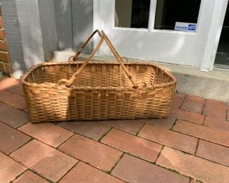 Basket Lot #1   Great antique splint basket            125.00                                     7"H x 24"L x 14 1/2"W