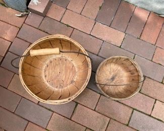 Basket Lot#6 2  antique wood stave apple baskets 95.00  for 2                                                                                                  Larger: 8"h x 12" diameter                                                           Smaller:   5"h x 9" diameter        