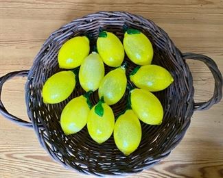 Basket of 11 Silvestri glass lemons                              60.00