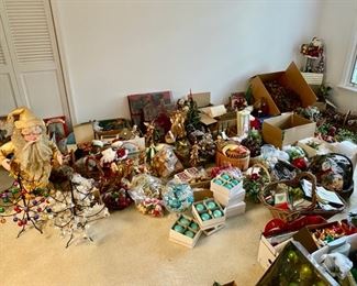 Room full of Christmas 100's of pieces                                    To be sold as one lot