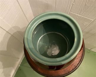 Vintage bean pot                                                                                7"h x 8" diameter