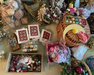 Room full of Christmas 100's of pieces                                   To be sold as one lot
