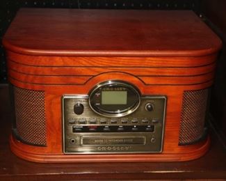 Crosley CR247 Receiver, CD & Cassette Player