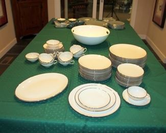 61 pcs. Franciscan China