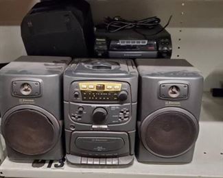 Emerson CD Player, Panasonic CD Player