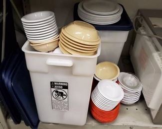 Dishware, Plastic Containers