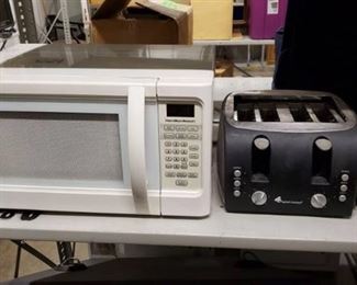 Hamilton Beach Microwave, Original Gourmet Toaster