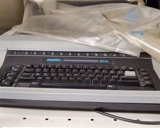 Swintec Typewriter 8014