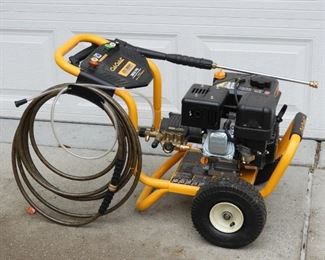 Cub Cadet 3200 PSI pressure washer