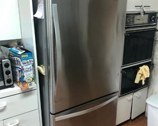 refrigerator and oven - all fixtures
